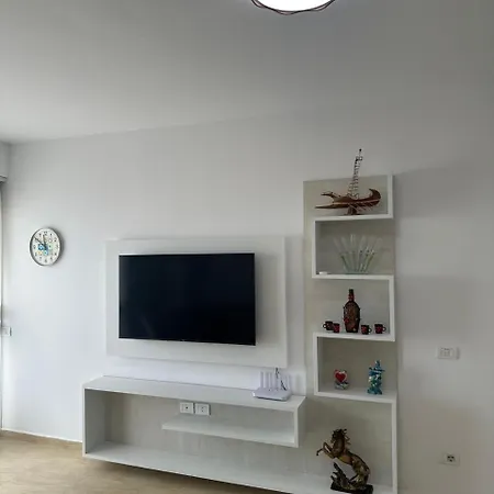 3 Bedroom Seaview * Durrës